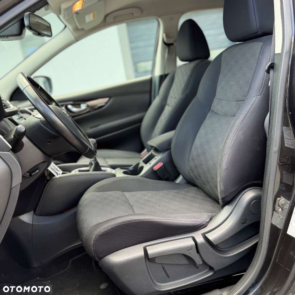 Nissan Qashqai - 16