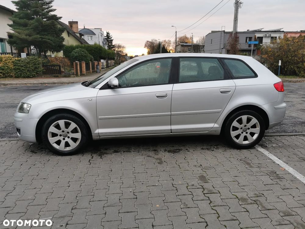 Audi A3 Sportback 1.9 TDI Attraction - 3