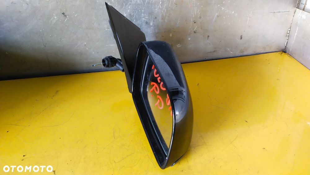 VW POLO 9N LUSTERKO PRAWE CZARNE - 5