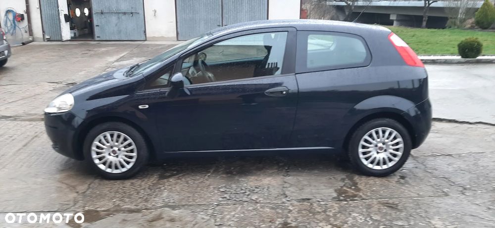 Fiat Grande Punto - 4