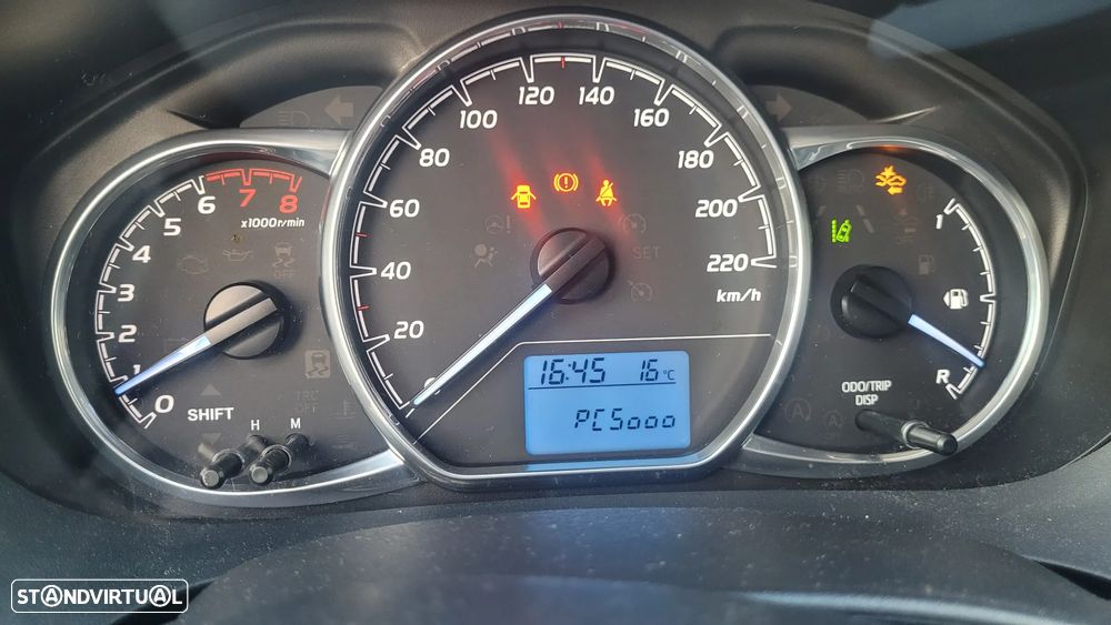 Toyota Yaris 1.0 VVT-i Comfort Plus - 12