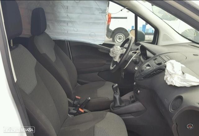Ford Tourneo  Courier 2017 - 7
