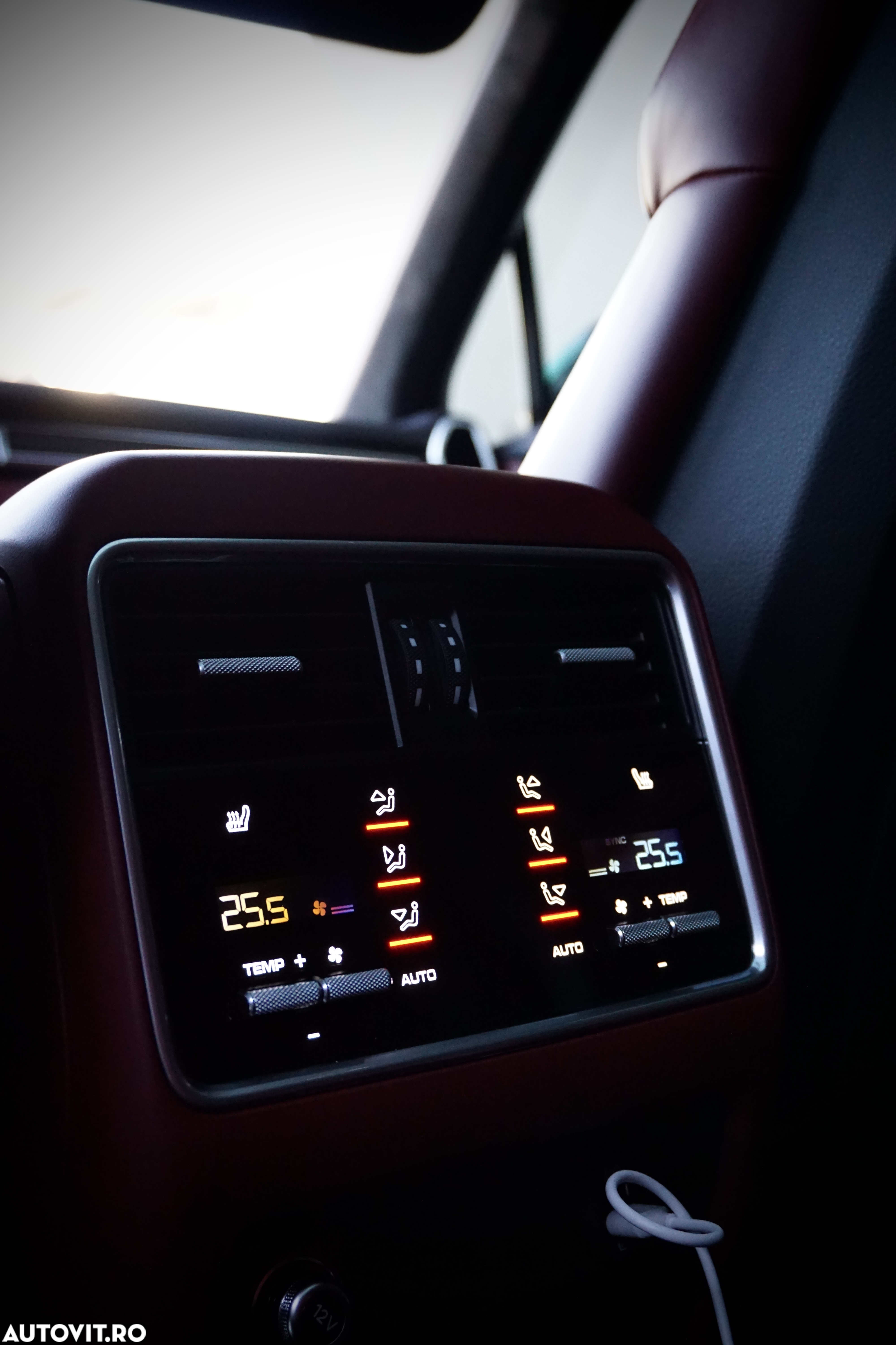 Porsche Cayenne S Tiptronic S Platinum Edition - 25