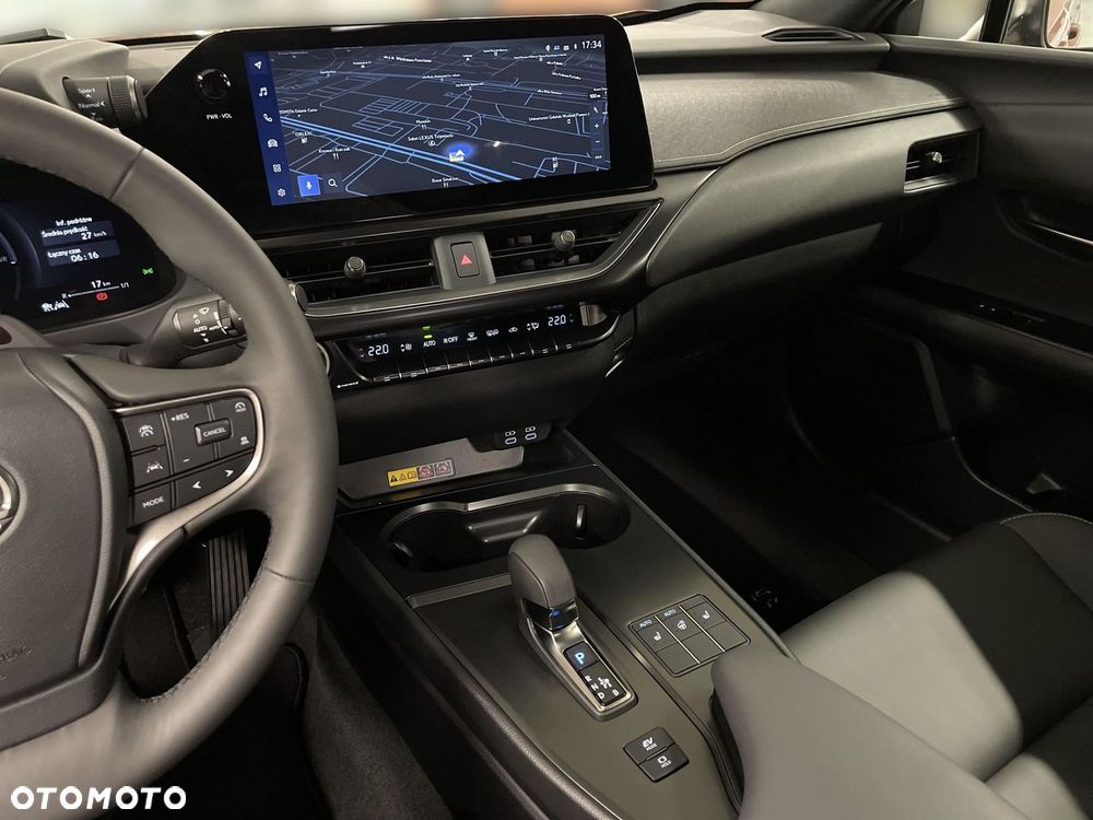 Lexus UX 300h F Sport Design - 20