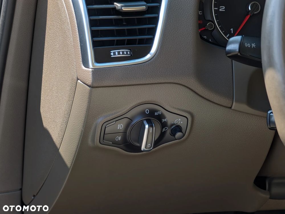 Audi Q5 2.0 TDI quattro sport - 22