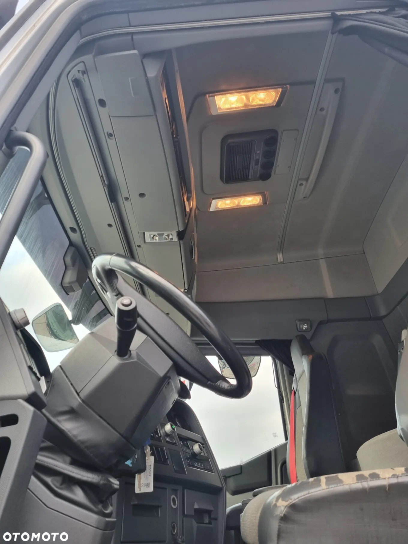 Renault RENAULT T-440 STANDARD - 9