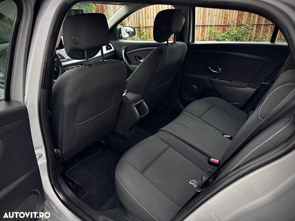 Renault Megane ENERGY dCi 110 Start & Stopp LIMITED - 28