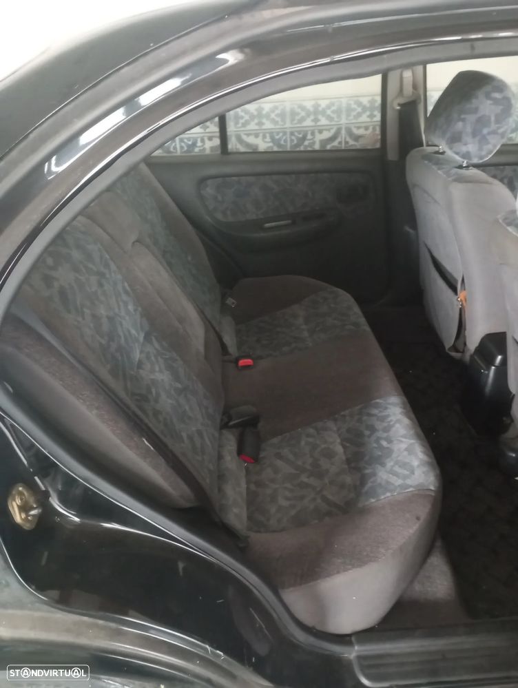 Nissan Almera 1.4 SLX - 2