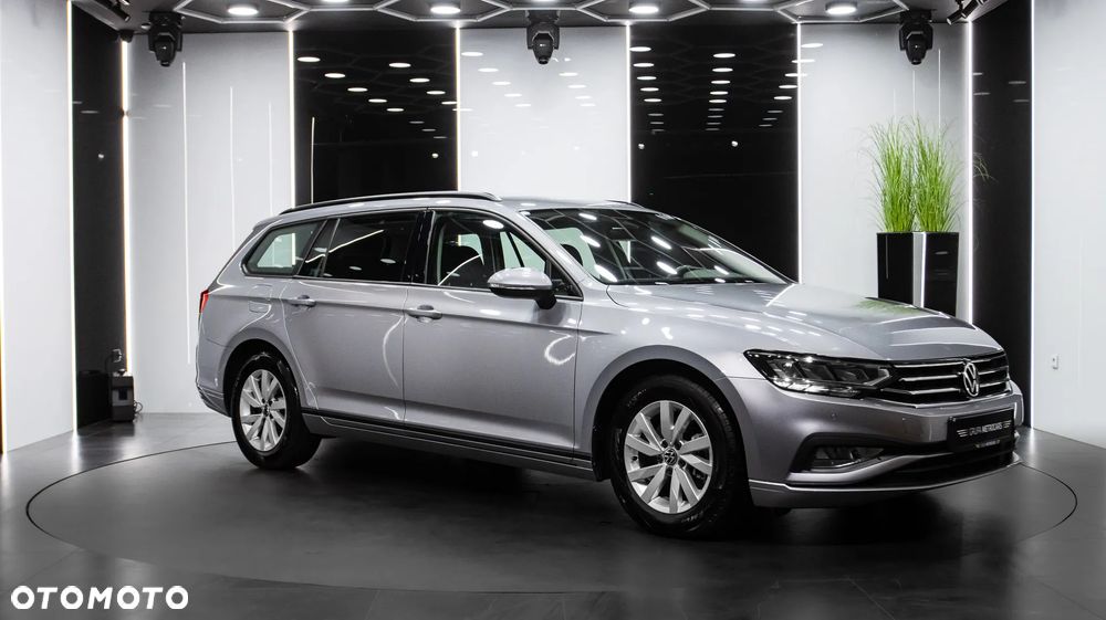 Volkswagen Passat Variant 1.5 TSI EVO Essence DSG - 8