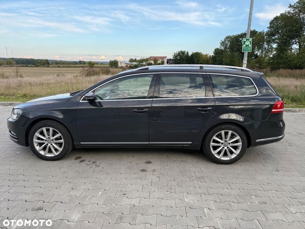 Volkswagen Passat 2.0 TDI Highline - 8