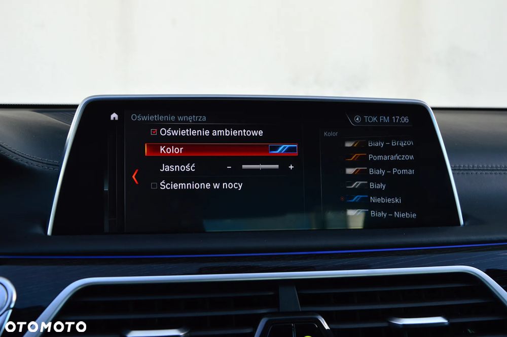 BMW Seria 7 750d xDrive - 32