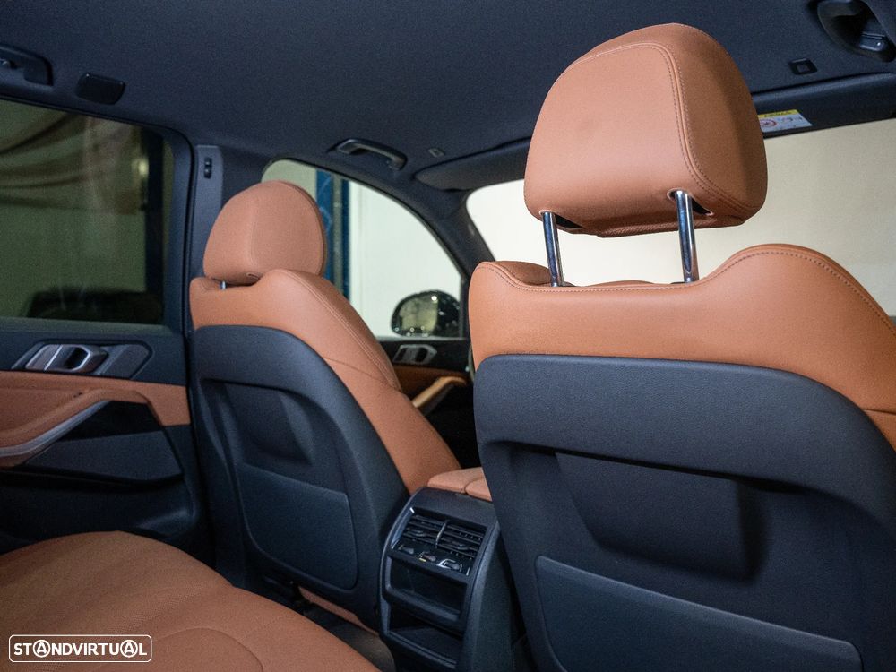 BMW X5 50 e xDrive Pack M Desportivo Pro - 24
