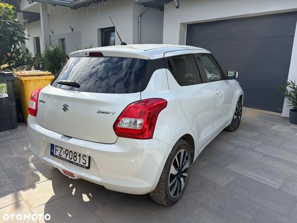Suzuki Swift - 2