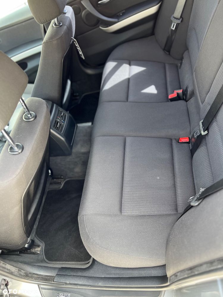 BMW Seria 3 320d DPF - 10