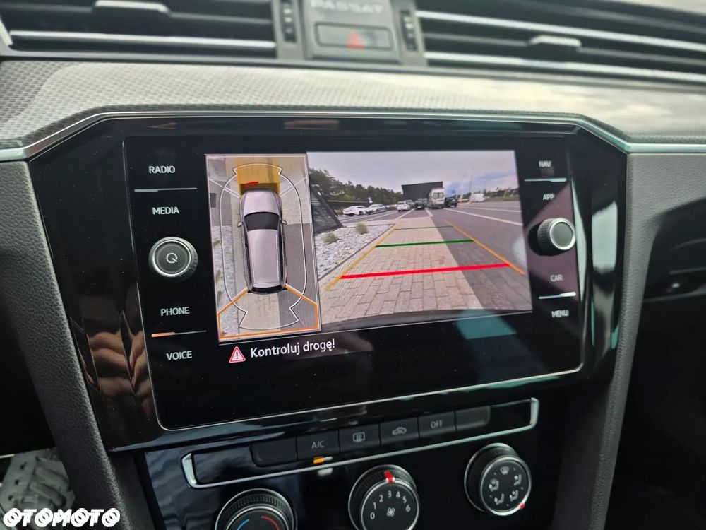 Volkswagen Passat Alltrack - 24