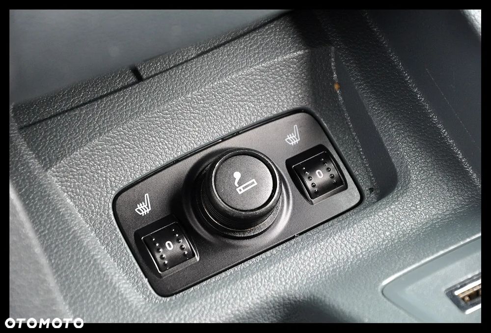 Ford C-MAX 1.6 EcoBoost Start-Stop-System Business Edition - 28