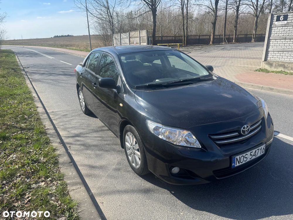 Toyota Corolla 2.0 D-4D Premium - 4