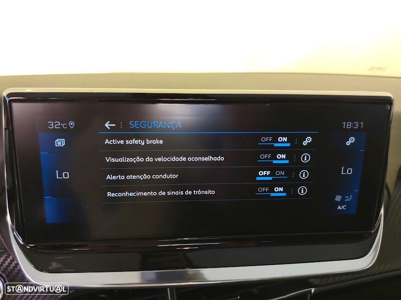 Peugeot 208 1.2 PureTech Allure EAT8 - 27