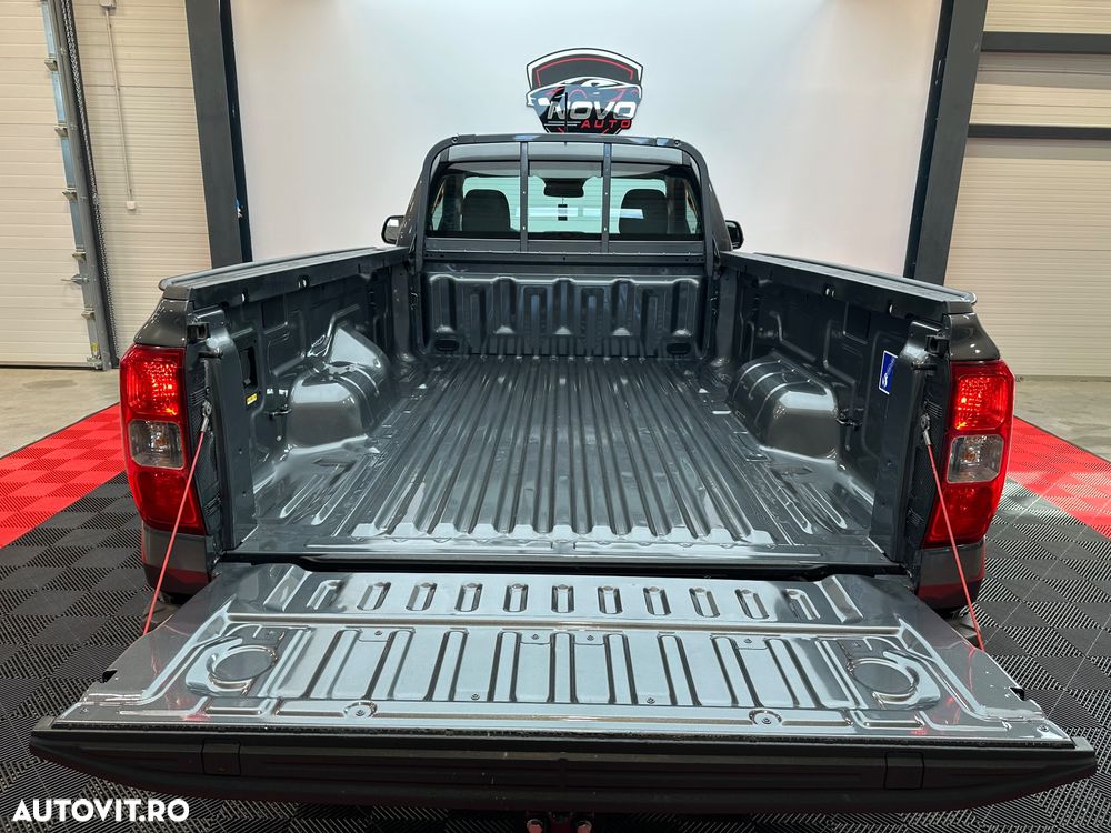 Ford Ranger - 32