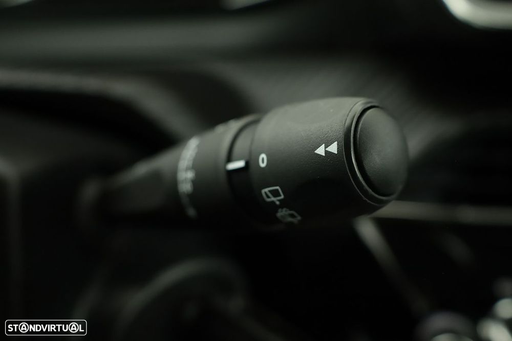 Peugeot 208 1.2 PureTech Active - 17