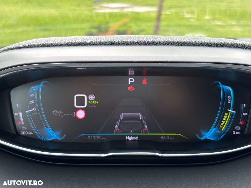 Peugeot 3008 225 e-EAT8 GT - 31
