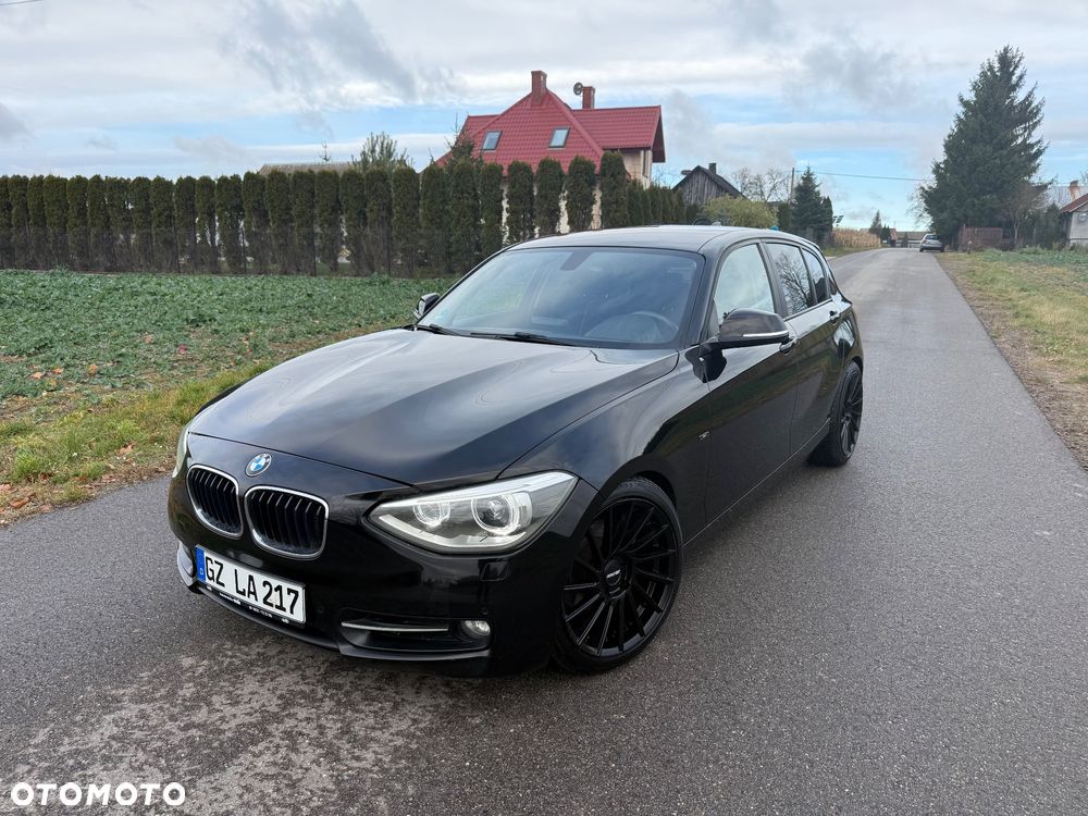 BMW Seria 1 120d Sport Line - 1