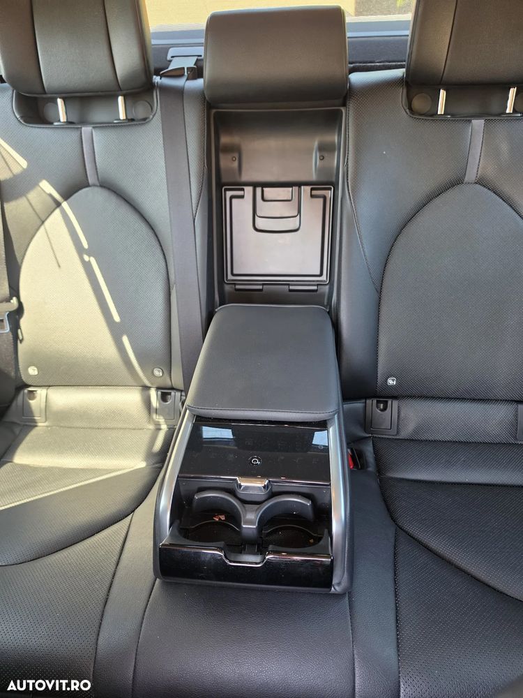 Toyota Camry 2.5 Exclusive - 20