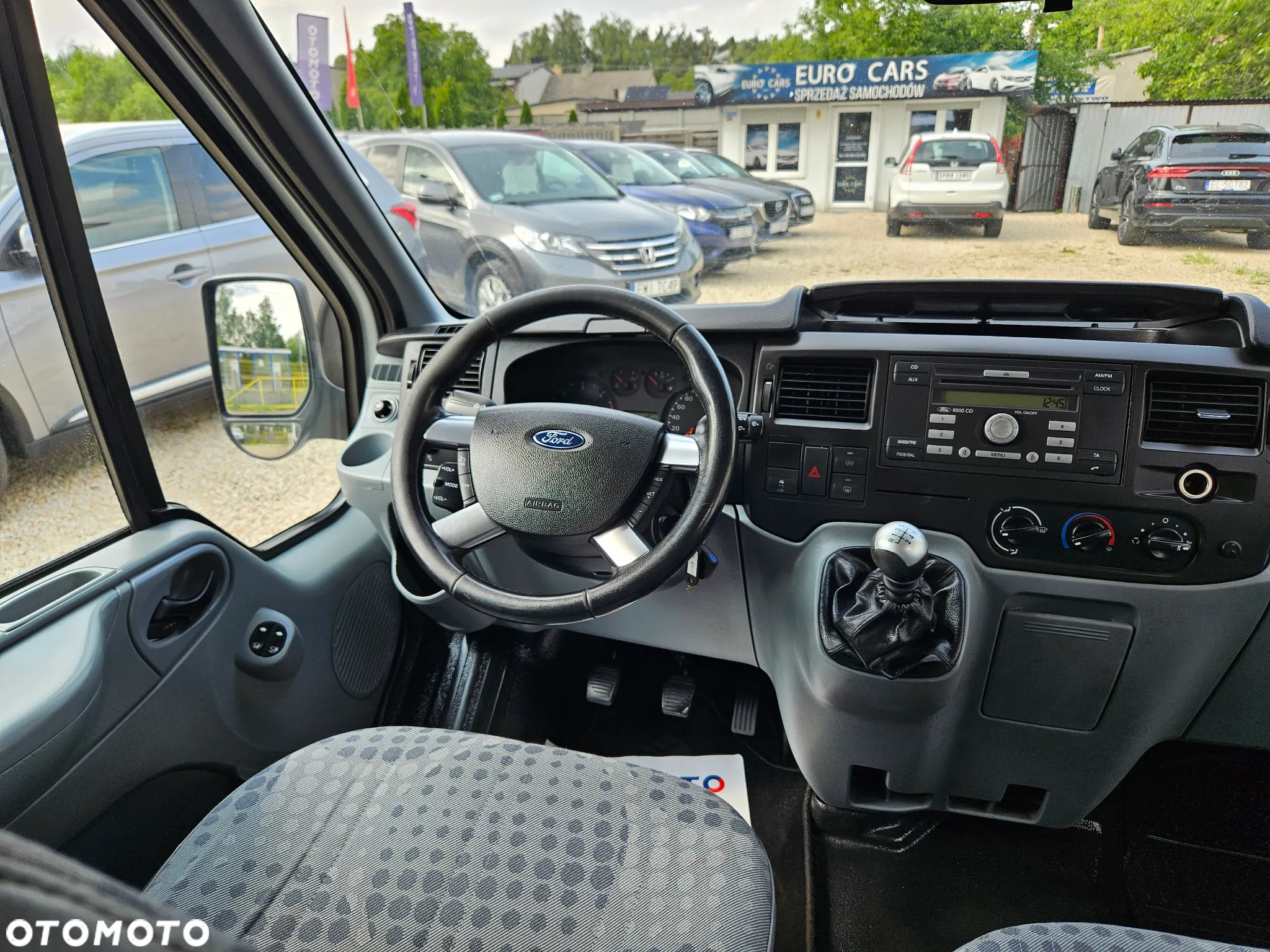 Ford Transit FT 350L Trend - 26