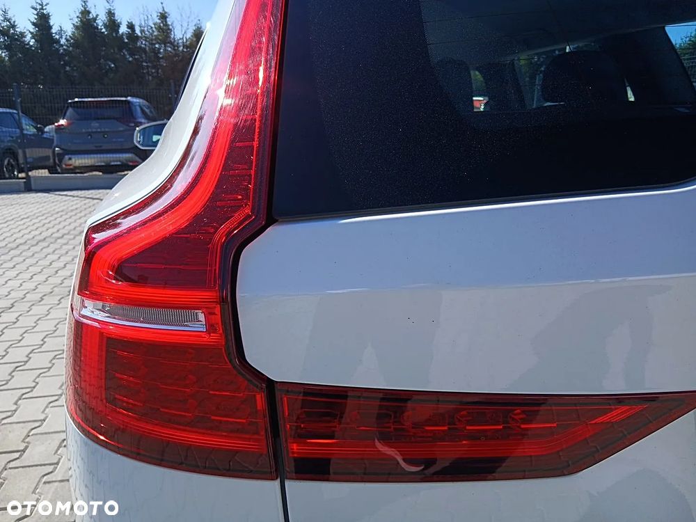 Volvo V60 T4 Momentum - 12