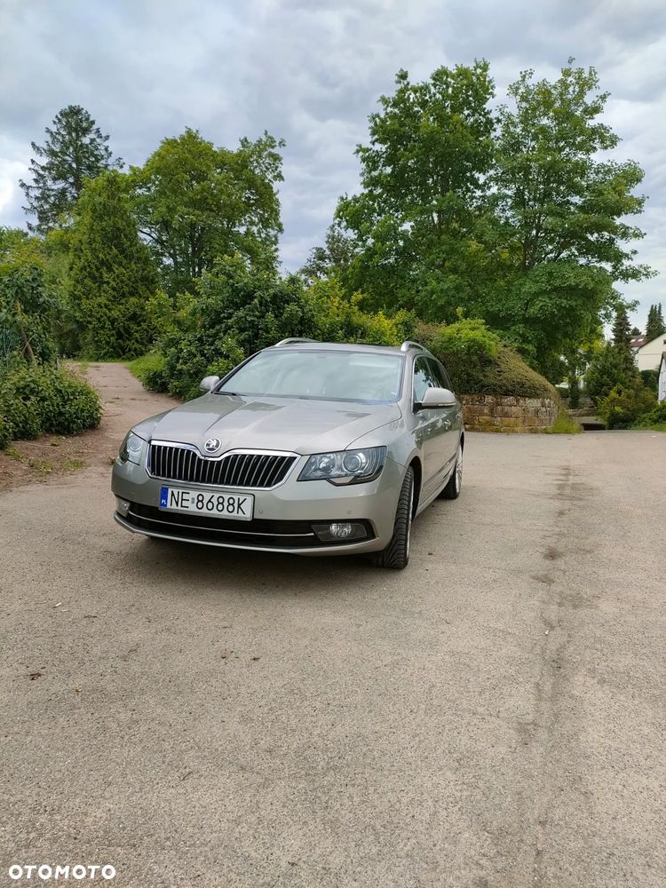 Skoda Superb 2.0 TDI DSG L&K - 6
