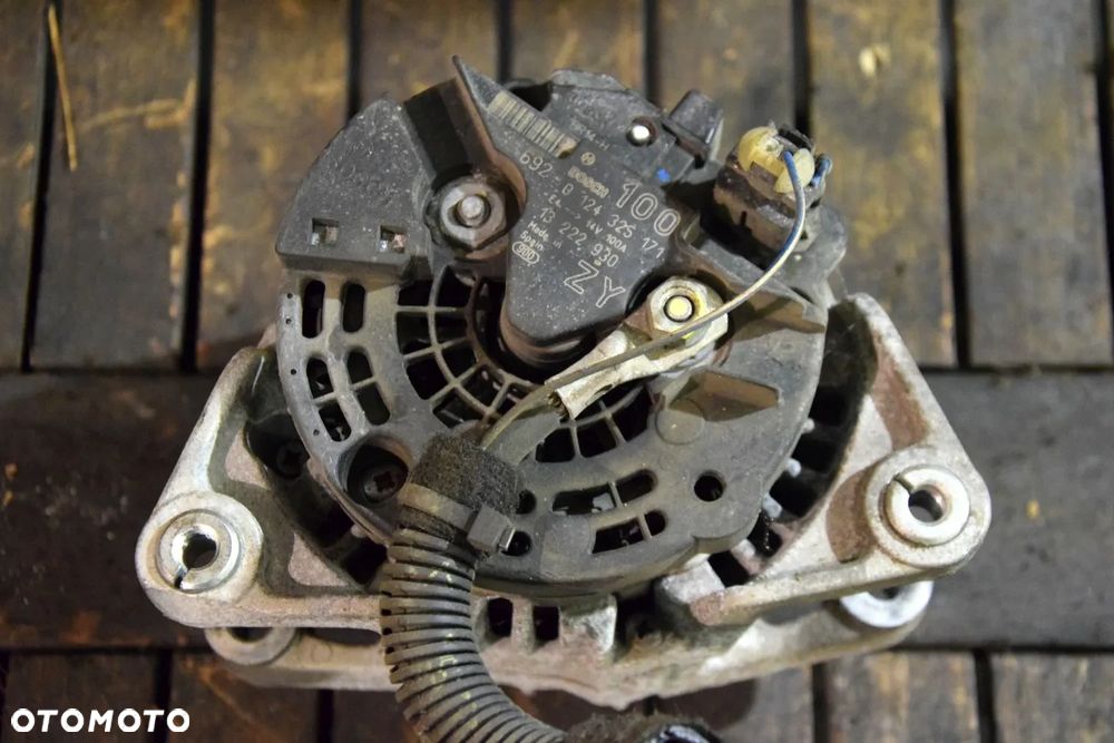 Opel Meriva A 1.4 Alternator 13222970 ZY - 2