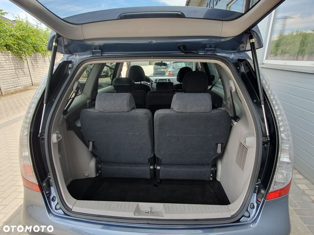 Mitsubishi Grandis 2.4 Motion - 28