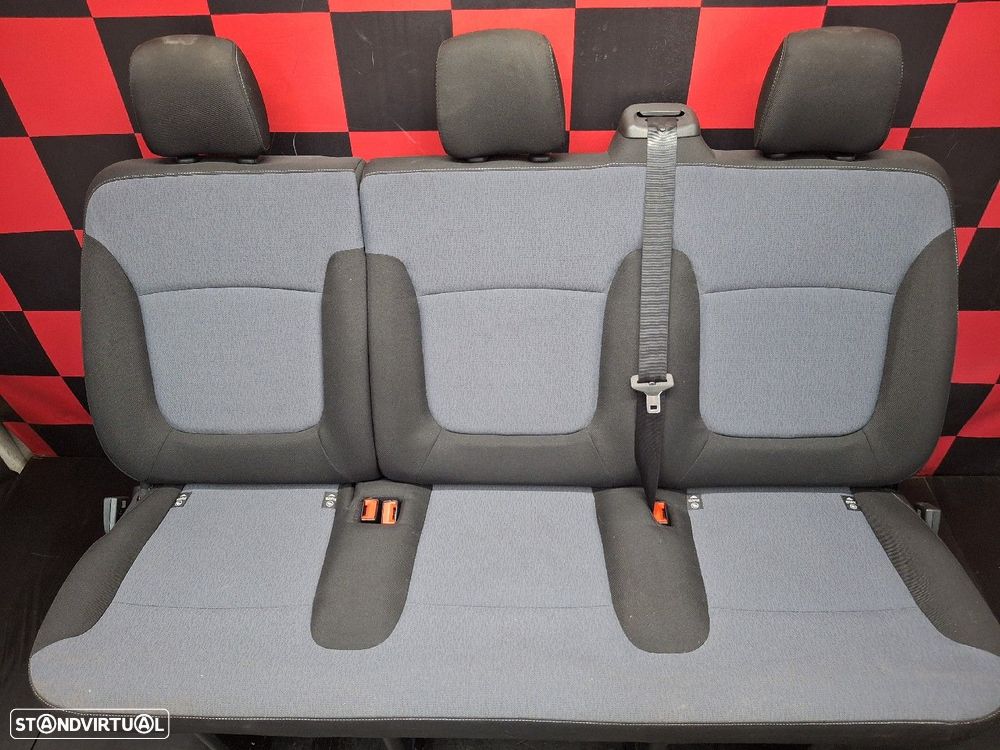 Conjunto De Bancos Traseiros 2ª Fila Opel Vivaro B Combi (X82) - 4