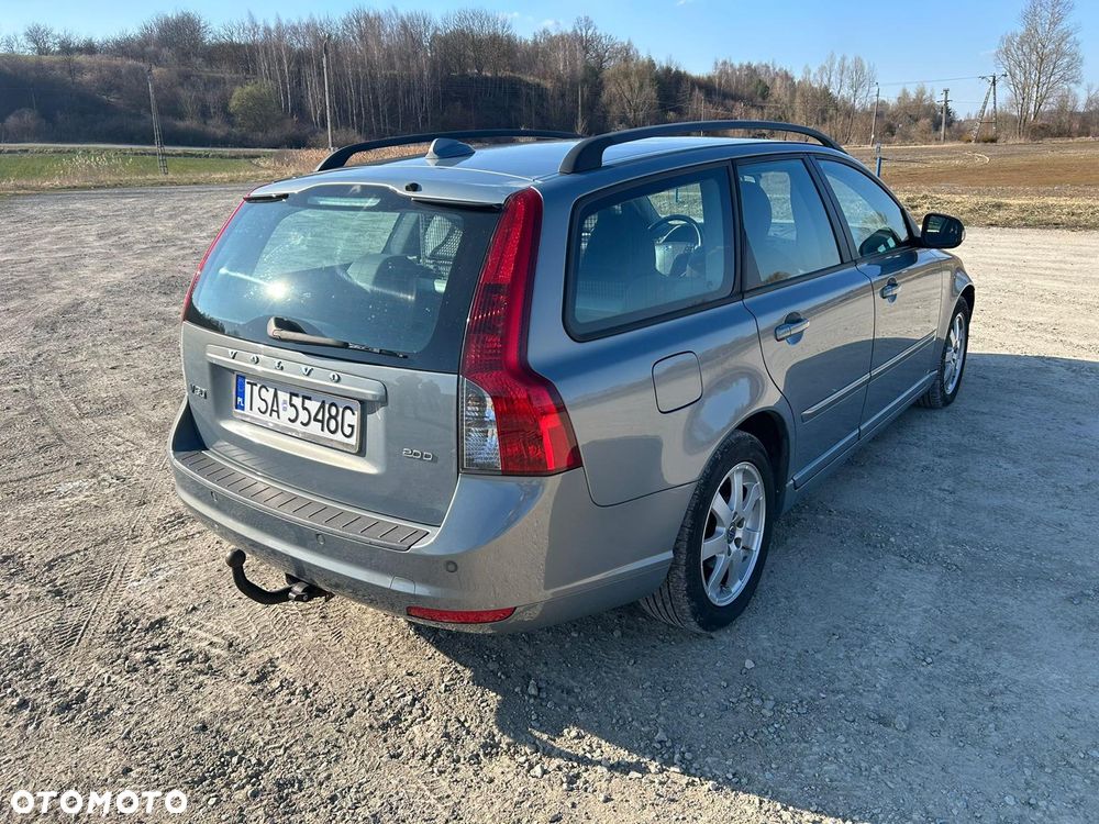 Volvo V50 2.0D DPF Summum - 19