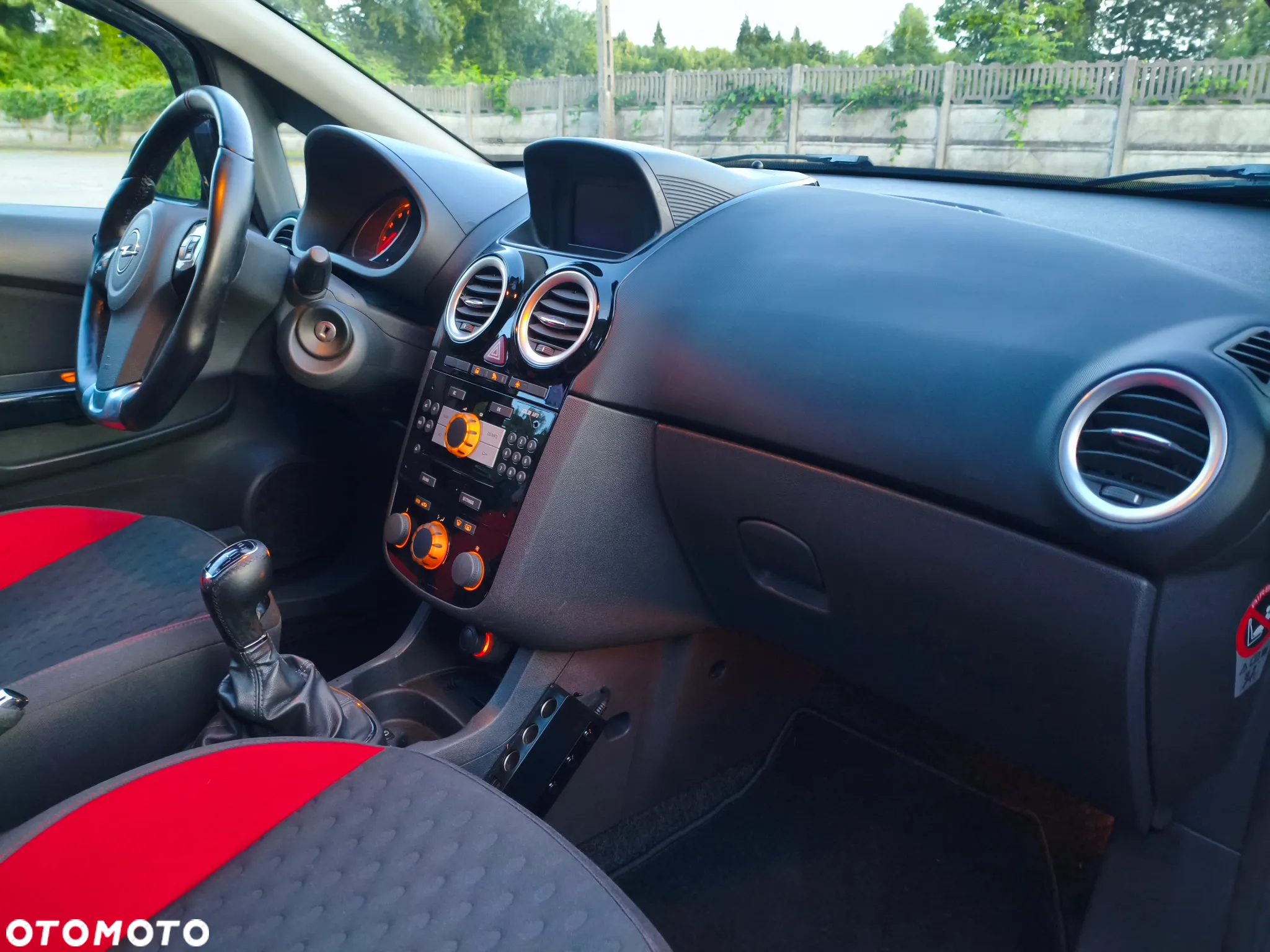 Opel Corsa 1.6T GSI - 15