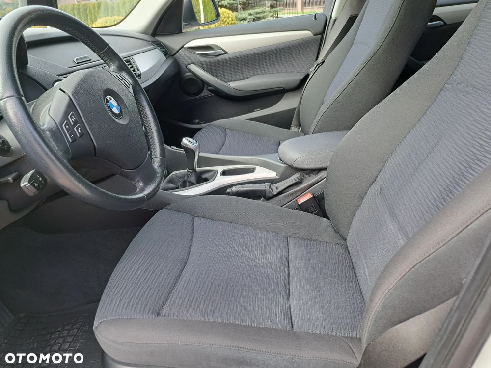 BMW X1 sDrive18i xLine - 15