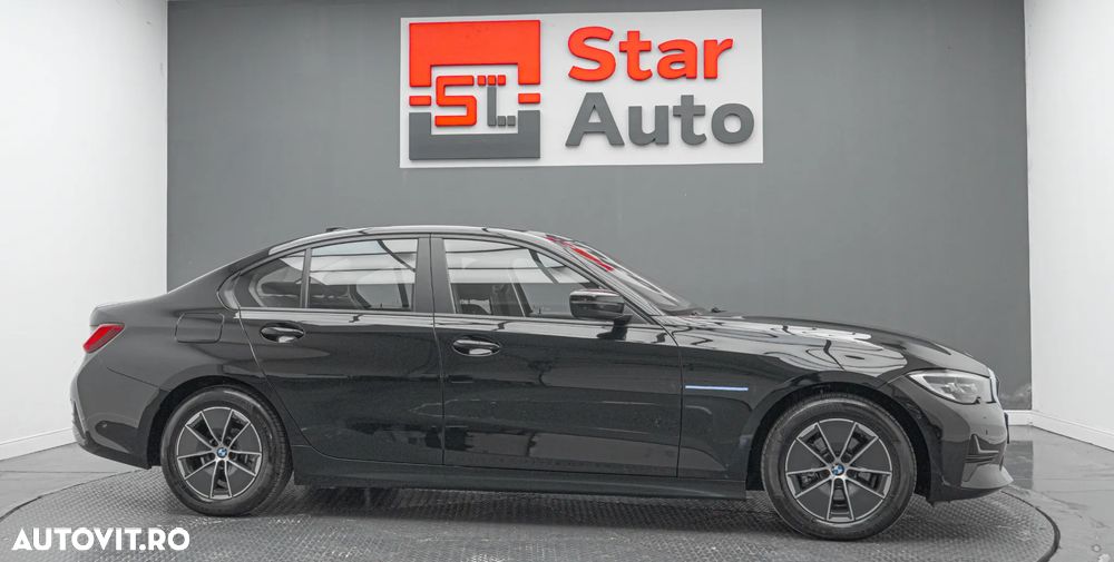 BMW Seria 3 318i Aut. Advantage - 11