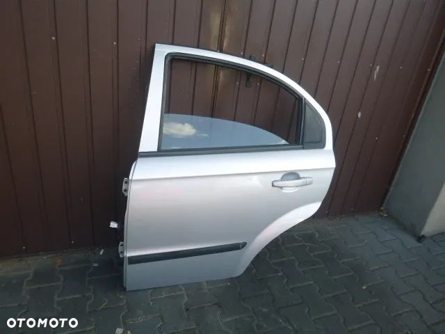 DRZWI LEWY TYŁ LEWE TYLNE CHEVROLET AVEO II T250 KOMPLETNE 05- - 7