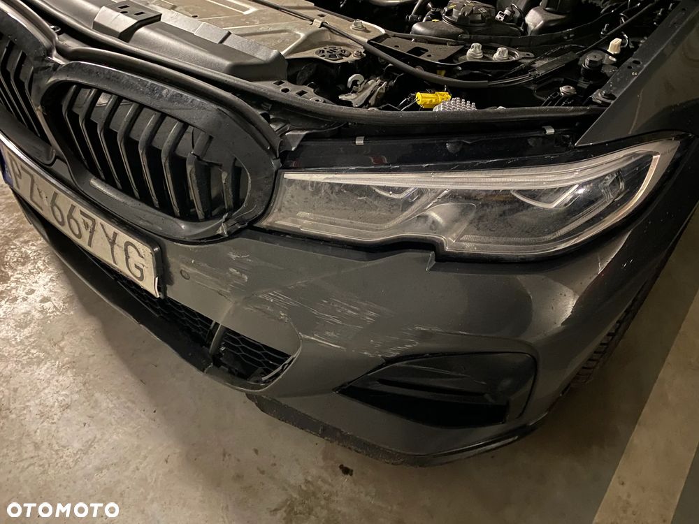 BMW Seria 3 330i xDrive M Sport sport - 39
