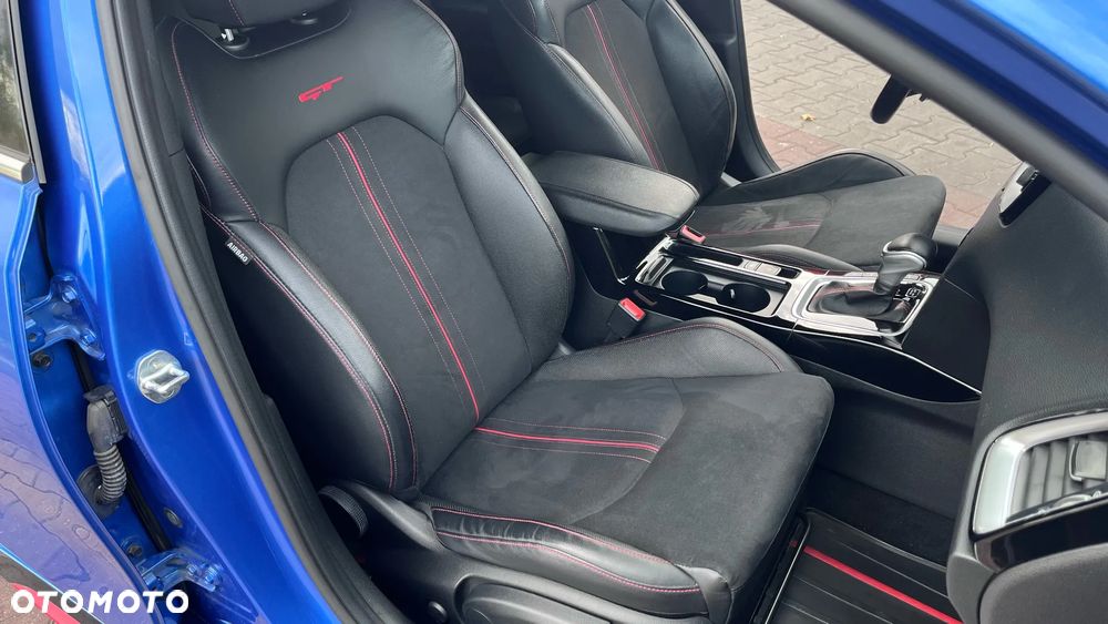 Kia ProCeed 1.6 T-GDI GT DCT - 18