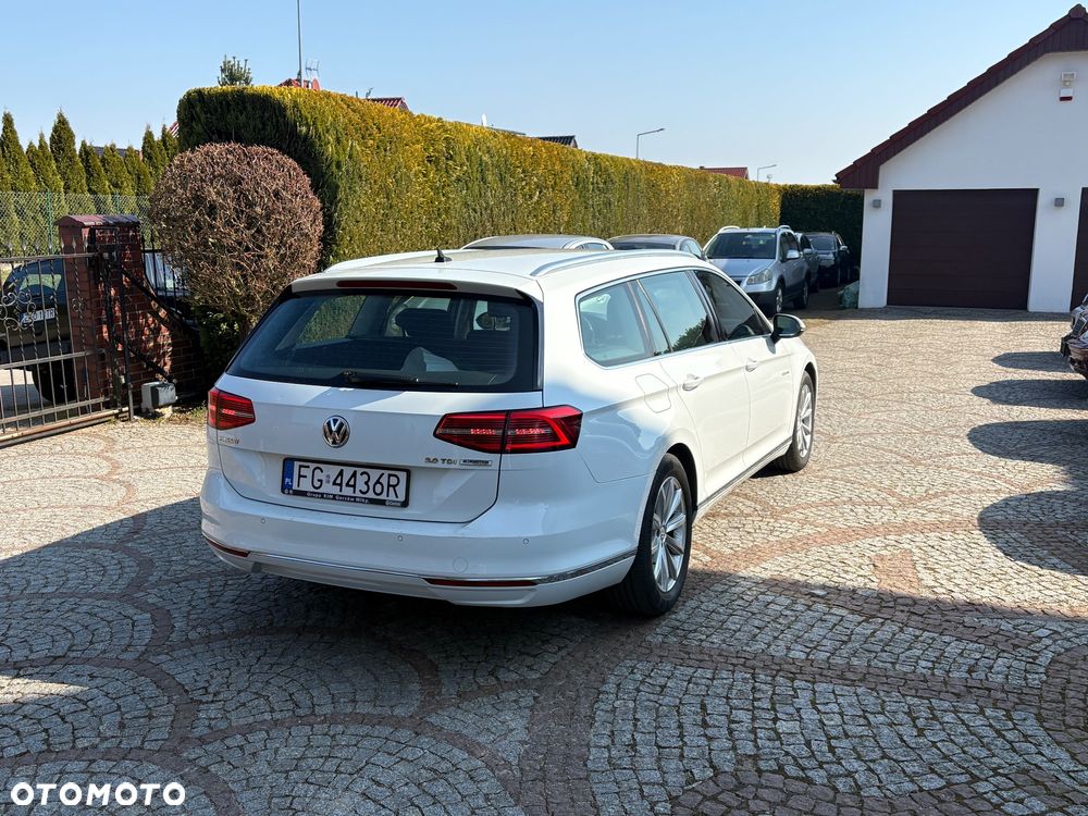 Volkswagen Passat 2.0 TDI BMT Comfortline DSG - 5