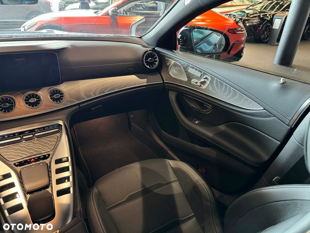 Mercedes-Benz AMG GT 43 4Matic+ 4D Speedshift TCT 9G - 13