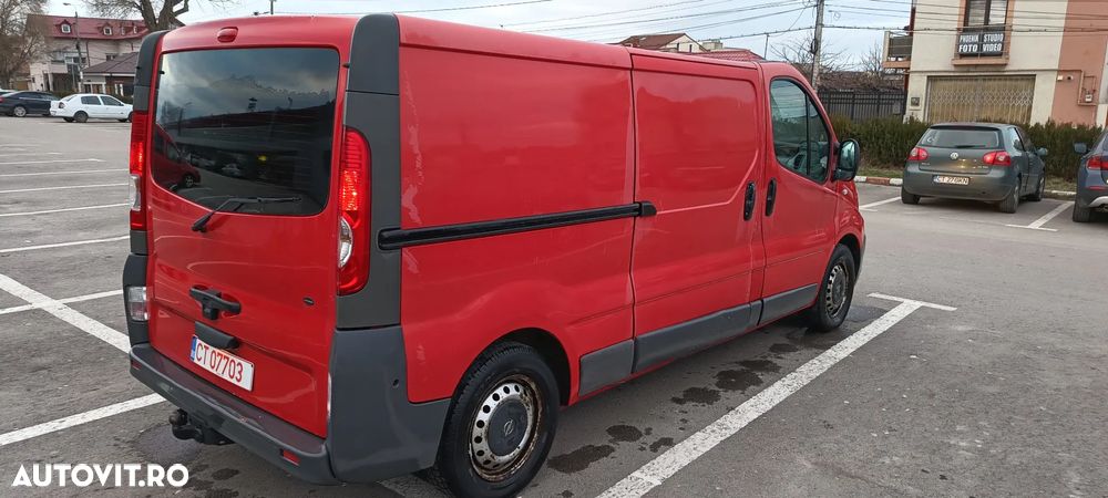 Renault Trafic - 2
