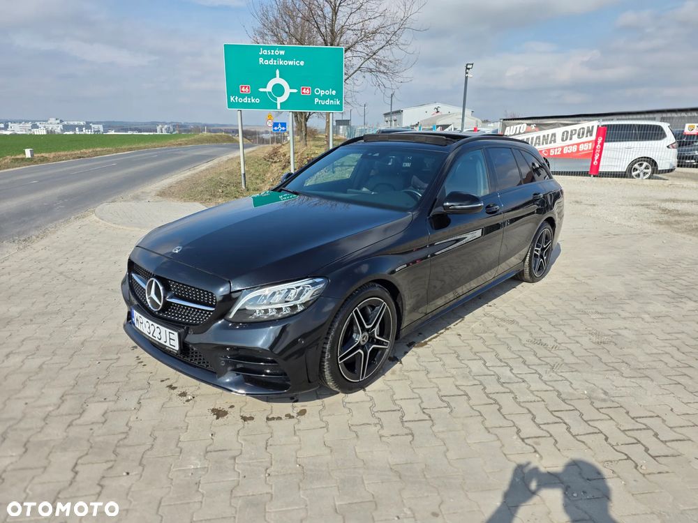 Mercedes-Benz Klasa C 300 d 9G-TRONIC - 3