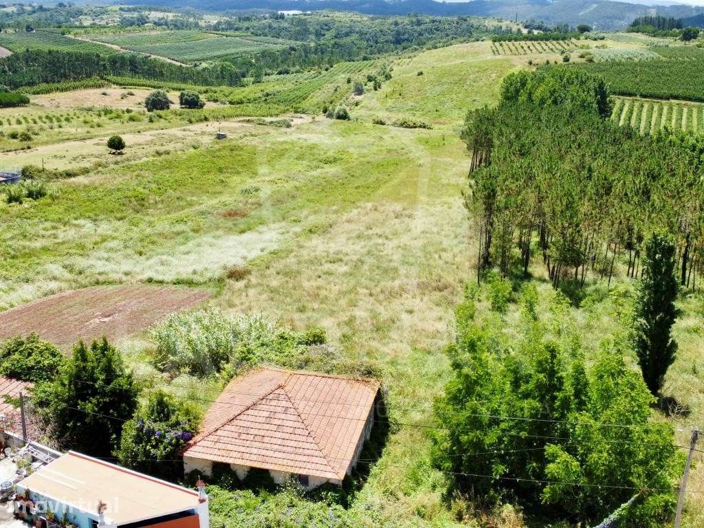 Moradia T2 para restaurar - Montes - Grande imagem: 3/5
