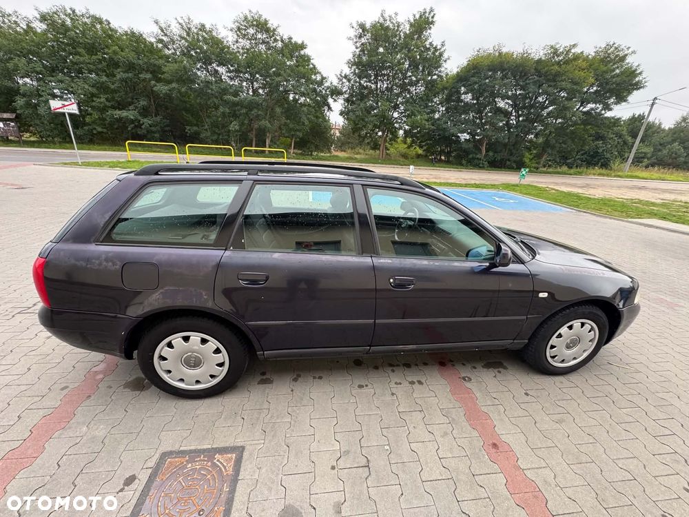 Audi A4 Avant - 9