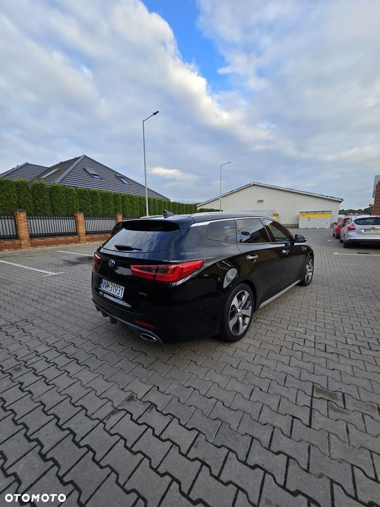 Kia Optima 1.7 CRDI XL DCT - 9