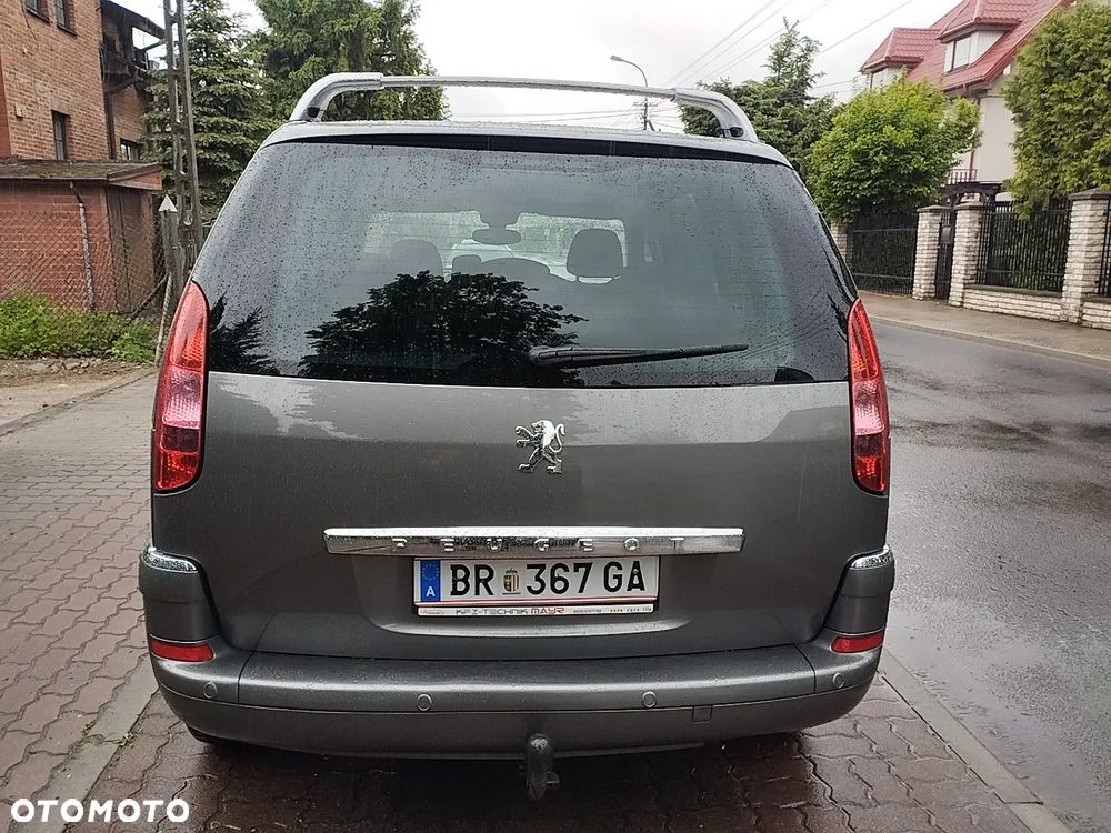 Peugeot 807 HDi 135 Premium - 4