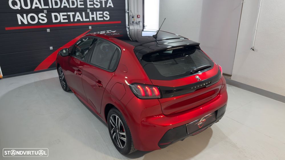 Peugeot 208 1.2 PureTech Allure - 11