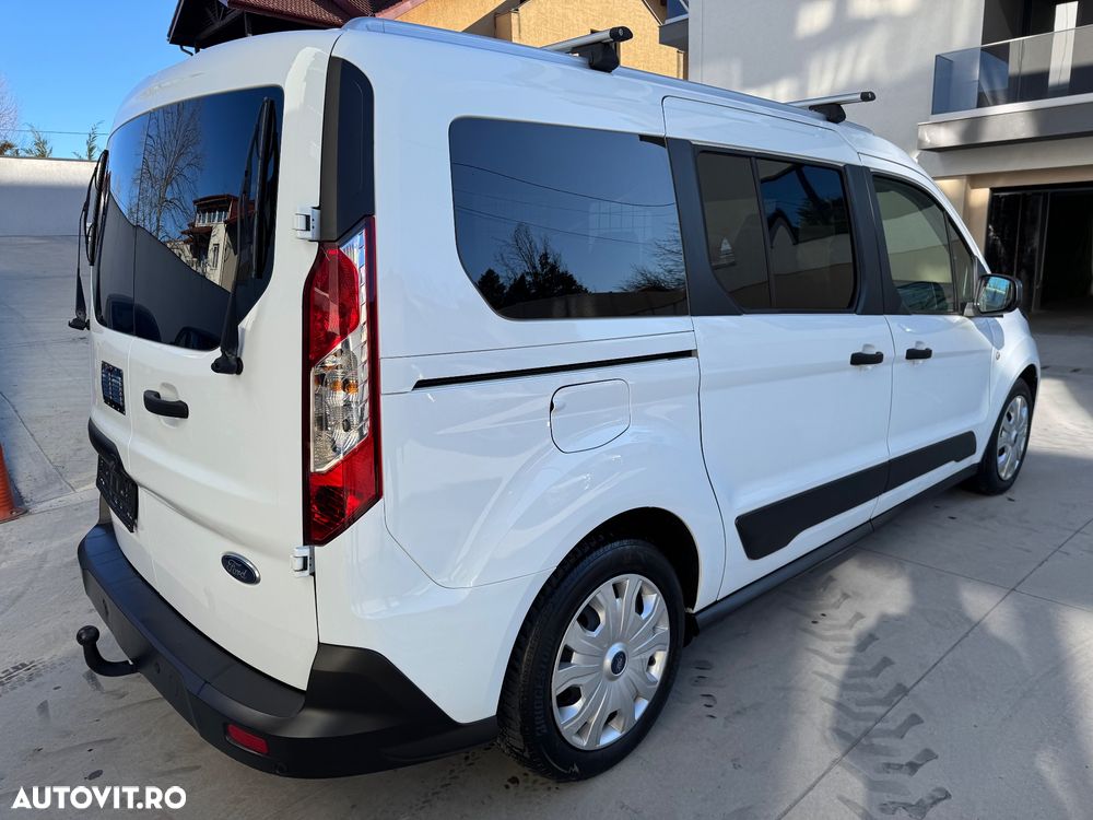 Ford Transit Connect - 8